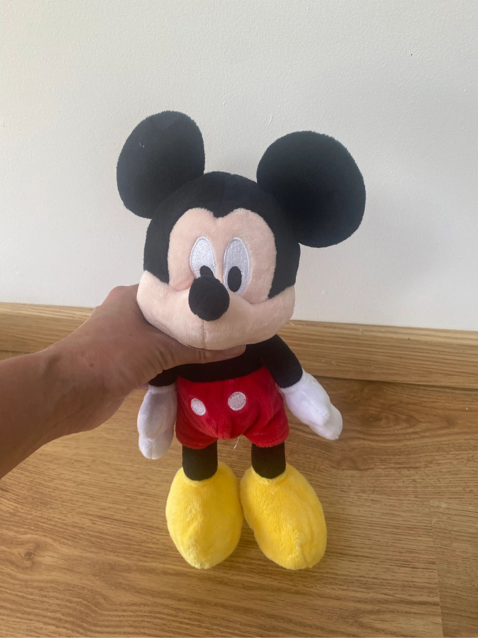 Peluche de Mickey Mouse Disney Rojo Short Amarillo Doudou – photo 2